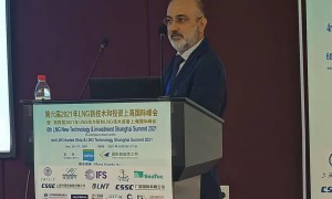 4位欧洲LNG专家在上海现场演讲今后船舶动力技术发展